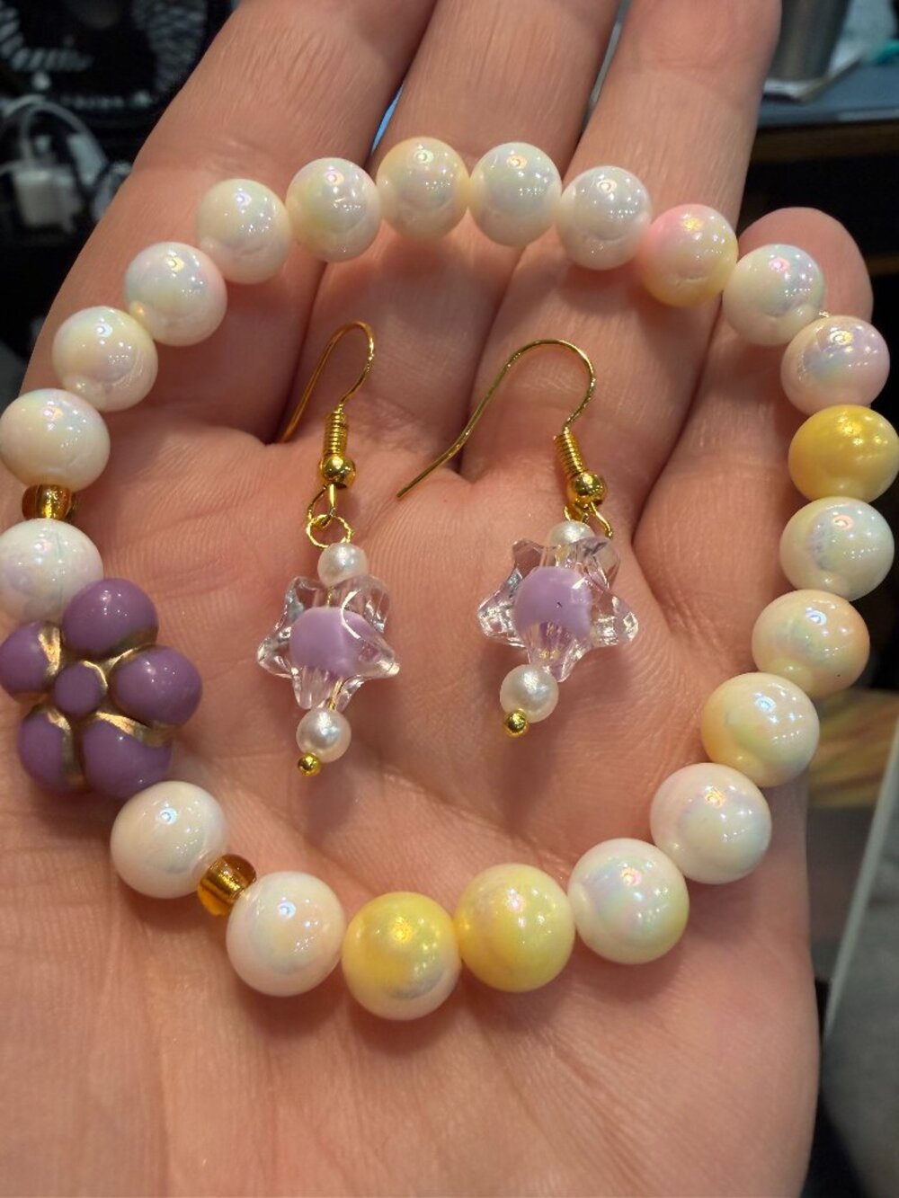 🌸 Luminous Iridescent Pearl Bracelet & Matching Lavender Star Earring Set